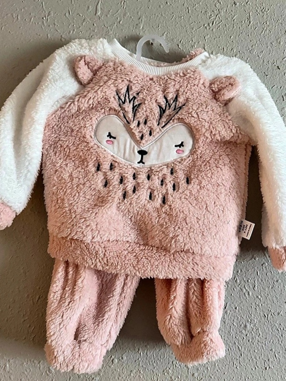 SHEIN Baby Pink & White Deer Matching Set 9-12M